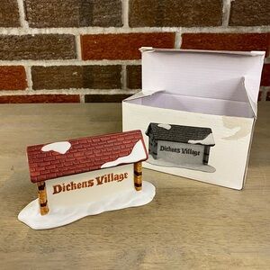 Dept 56 Heritage Village Collection DICKENS' VILLAGE SIGN (6569-2)  w/box